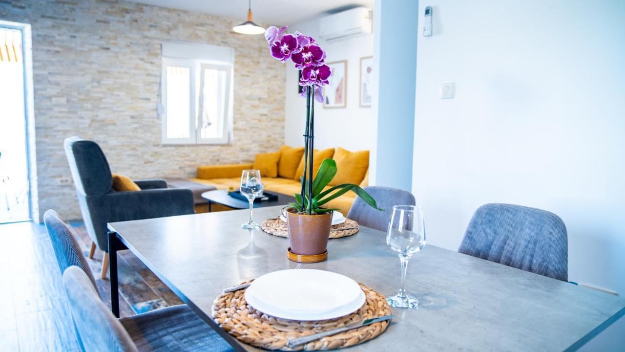 Family House Bjelila Villa Tivat Exterior photo