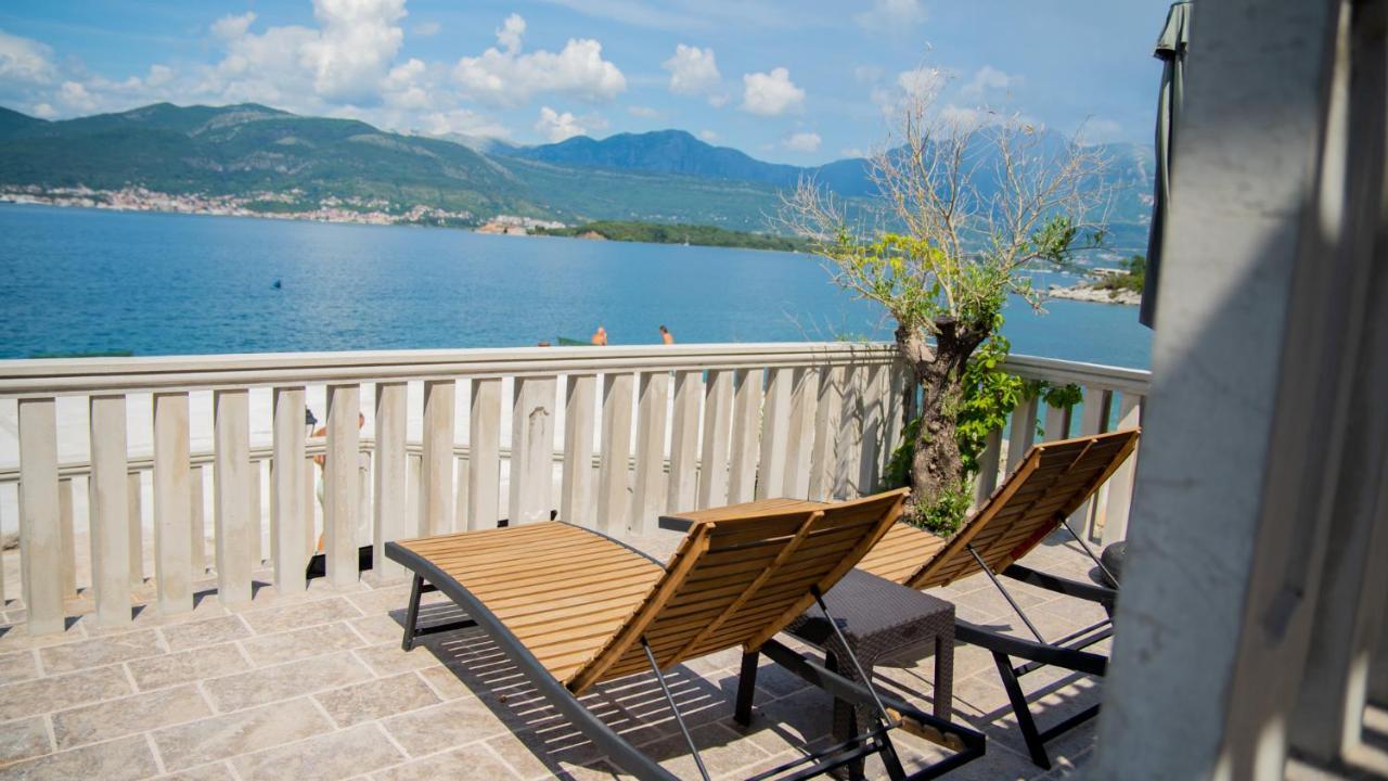 Family House Bjelila Villa Tivat Exterior photo